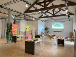 exposition nature sur la foret au Pavillon du milieu de Loire